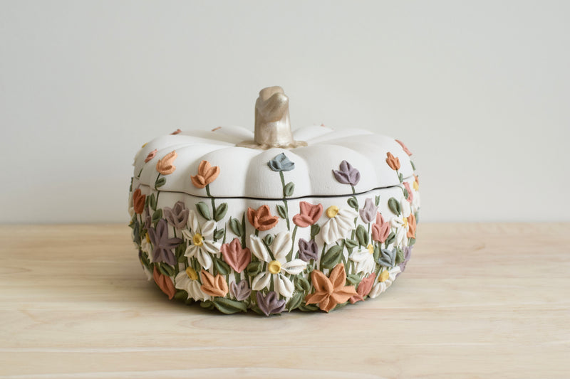 Wildflower Large Pumpkin Container I