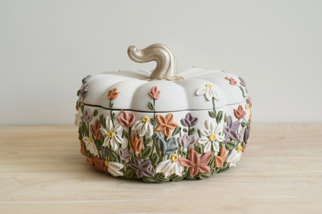 Wildflower Large Pumpkin Container I