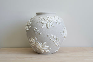 SOLD OUT - Dahlia Vase - Round