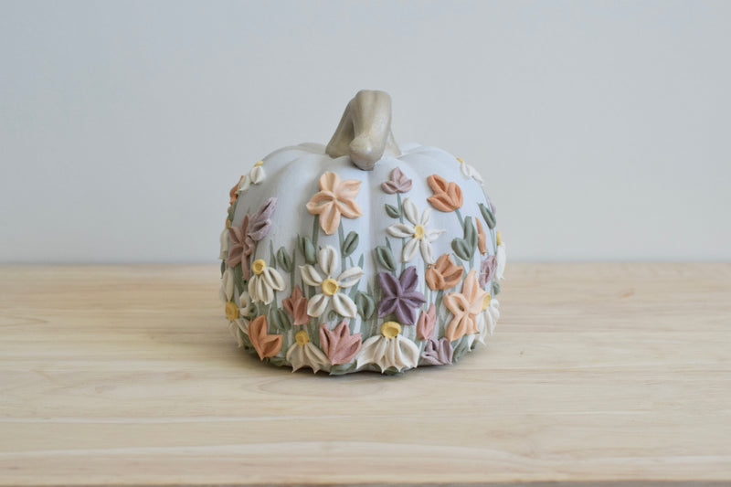 SOLD OUT - Wildflower Round Pumpkin V