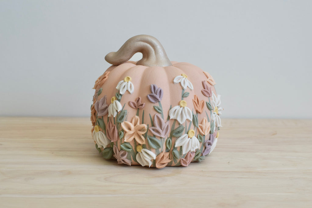 SOLD OUT - Wildflower Round Pumpkin IV